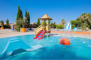 Camping Sunêlia Les Tropiques - Kinderbecken am Pool vom Campingplatz