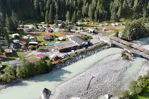 Camping Sur En - Luftaufnahme des Campingplatzes