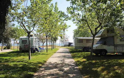 Camping Surabaja La Playa