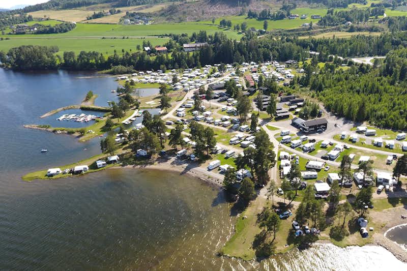 Camping Sveastranda - Übersicht auf das gesamte Campingplatz Gelände 