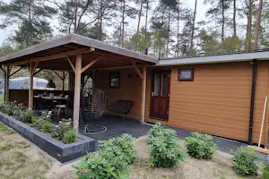 Camping 't Witte Zand - Twente - Mobilheim mit Terrasse auf dem Campingplatz