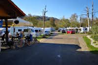 Camping Tauber-Idyll - Wohnmobil- und  Wohnwagenstellplätze auf dem Campingplatz