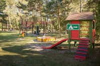 Camping Tehumardi -  Campingplatz mit Kinderspielplatz und Rutsche