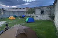 Camping The Castle of Berat - Zeltplätze auf dem Campingplatz