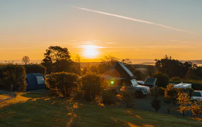 Camping The Quiet Site