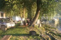 Stell- und Zeltplätze des Camping Ifjúsági an der Donau   