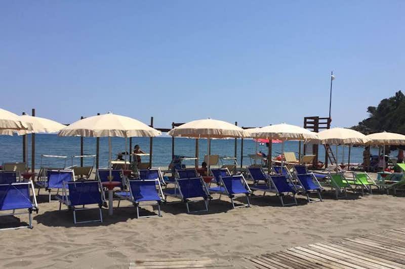 Camping Torre Salinas  -  Campingplatz mit direktem Zugang zum Strand am Mittelmeer