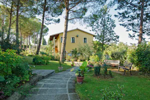 Camping Toscana Village - Haupthaus auf dem Campingplatz