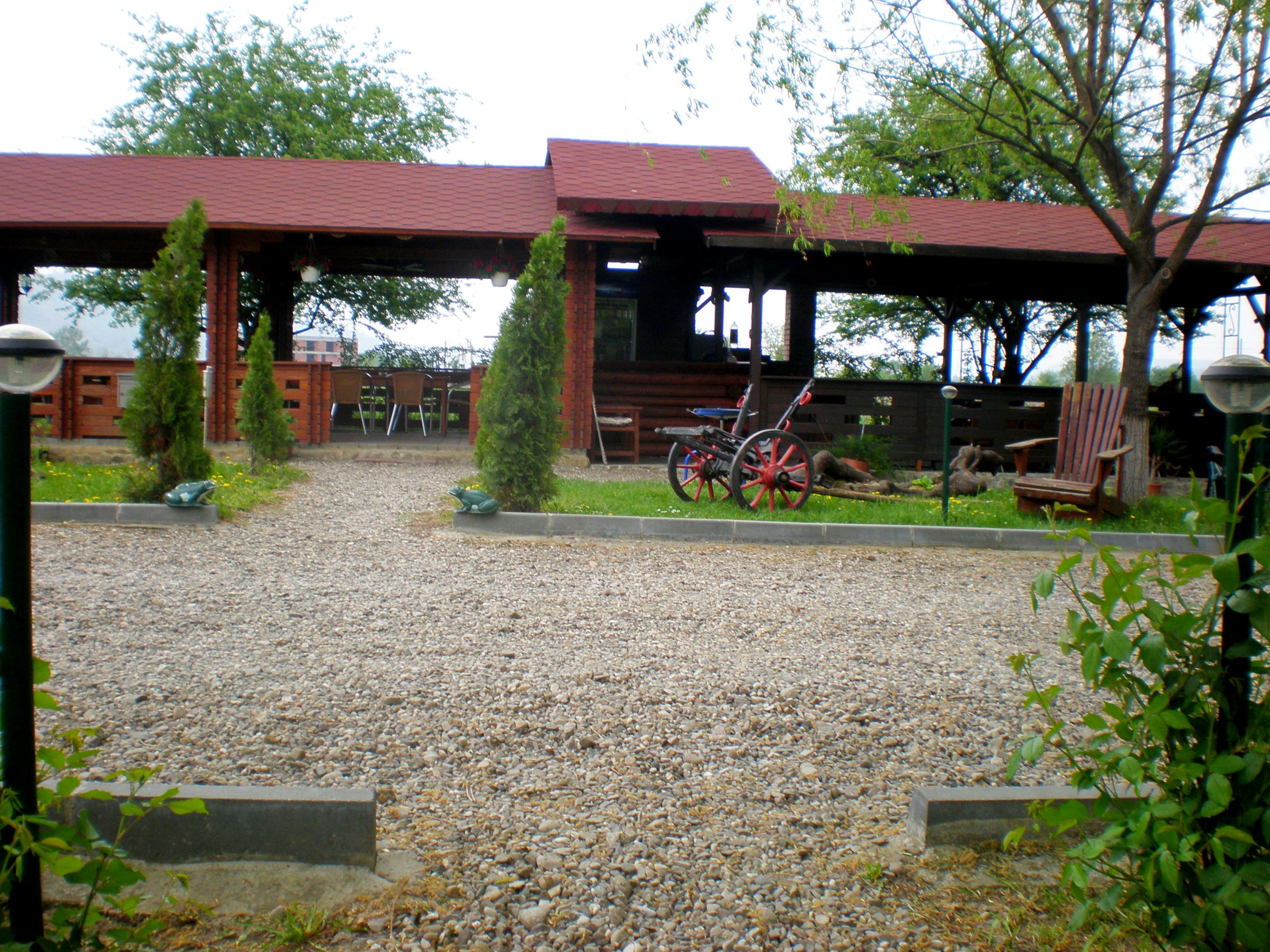 Camping Trotus Valley