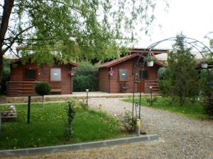 Camping Trotus Valley