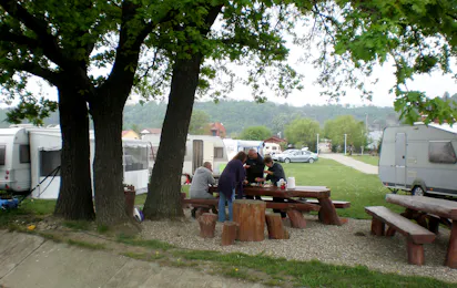 Camping Trotus Valley