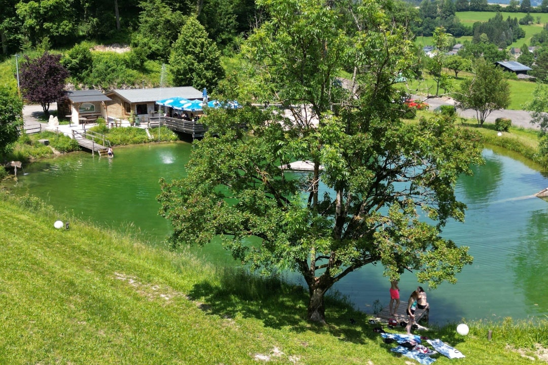 Camping Türnitzer Spittelberg - Blick auf den See auf dem Campingplatz
