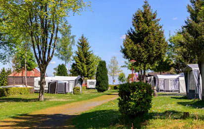Camping Um Bierg