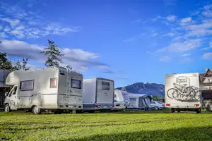 Camping Ustup - Stellplätze auf der Wiese