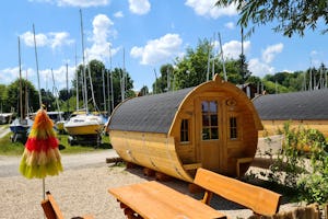 Campingplatz Utting am Ammersee - Schlaffass auf dem Campingplatz