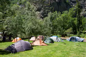 Camping Val di Rhêmes - - Zelte auf dem Campingplatz im Nationalpark Gran Paradiso