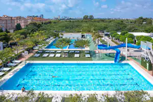 Camping Sandaya Valencia - Pools des Campingplatzes aus der Vogelperspektive