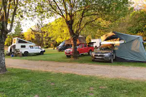 Camping Valerick - Standplätze auf der Wiese auf dem Campingplatz