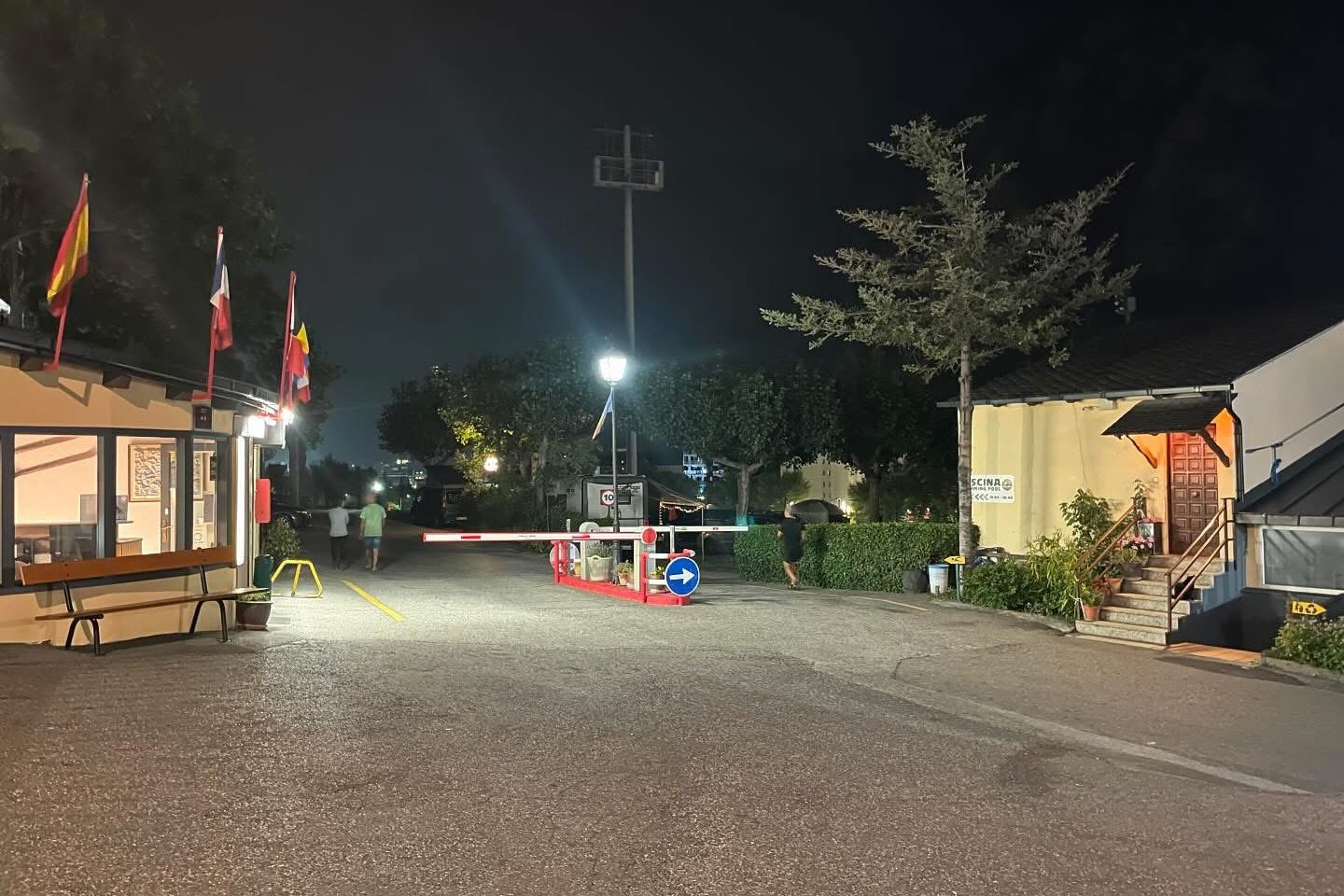 Camping Valira - Einfahrt des Campingplatzes