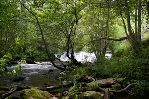 Camping Valle do Seo - Fluss in der Nähe vom Campingplatz