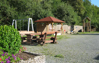 Camping Valmetal