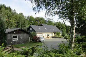 Camping Valmetal - Rezeptionsgebäude auf dem Campingplatz