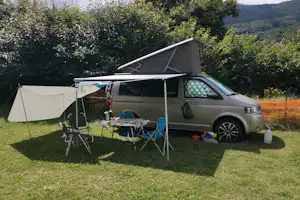 Camping Valpellice - Wohnmobilplatz auf der Wiese