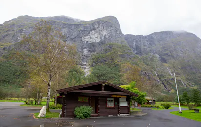 Camping Vang