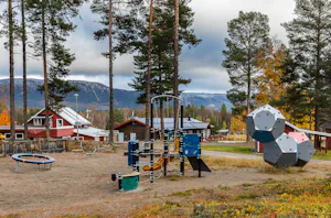 Camping Vemdalens - Spielplatz.jpg