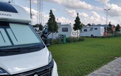 Camping Verona Village