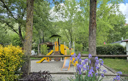 Camping Vert Lavande