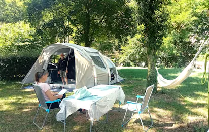 Camping Vert Lavande