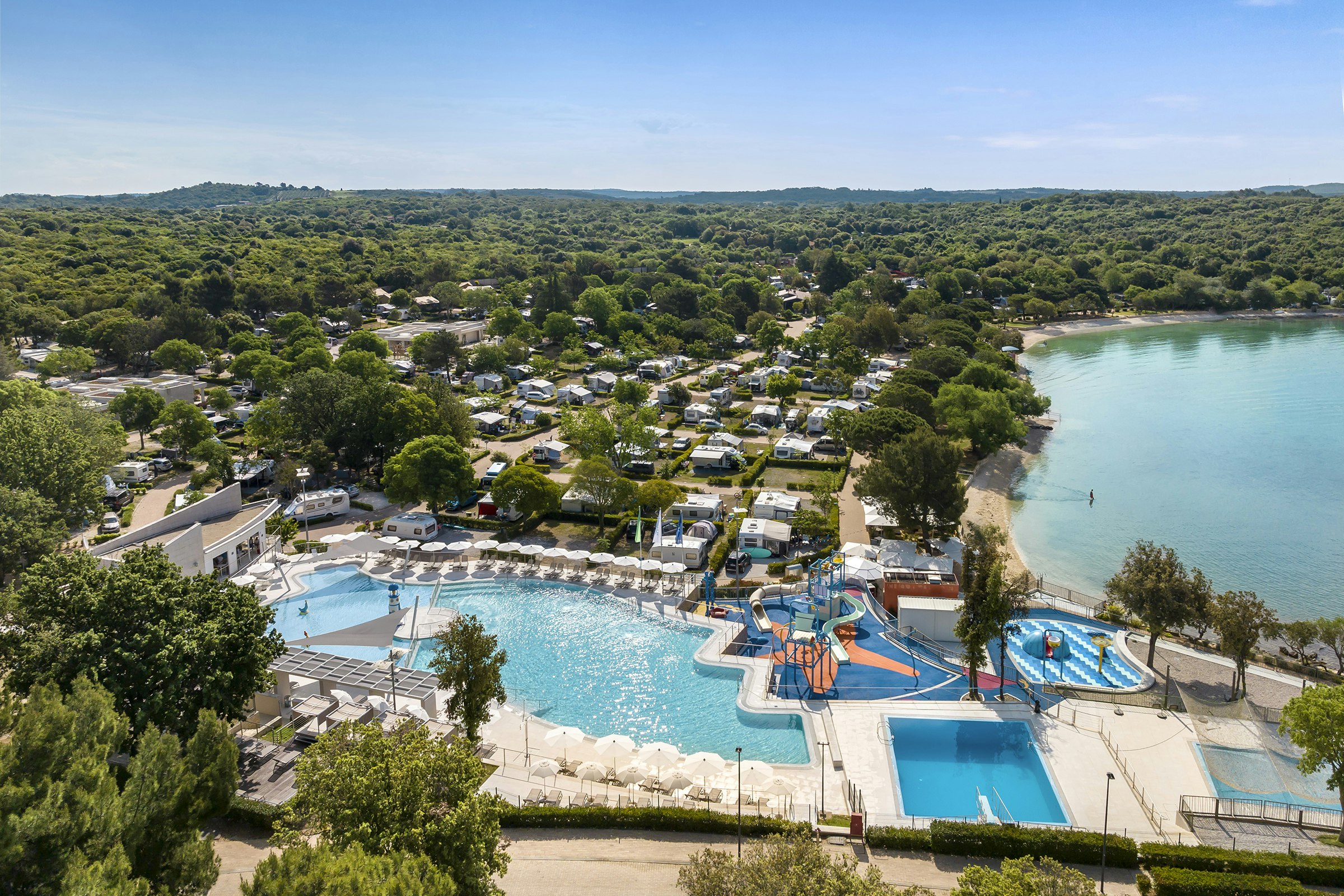 Camping Veštar  - Luftaufnahme des Campingplatzes