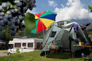 Camping Via Claudia Augusta - Wohnwagen- und Zeltstellplatz auf dem Campingplatz