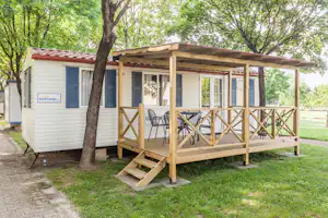Camping Vicenza - Mobilheim vom Campingplatz mit Veranda