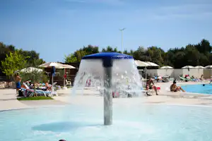 Camping Vigna sul Mar - Kinderbecken auf dem Campingplatz