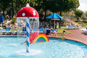 Camping Vilanova Park - Kinderbereich im Freibad des Campingplatzes
