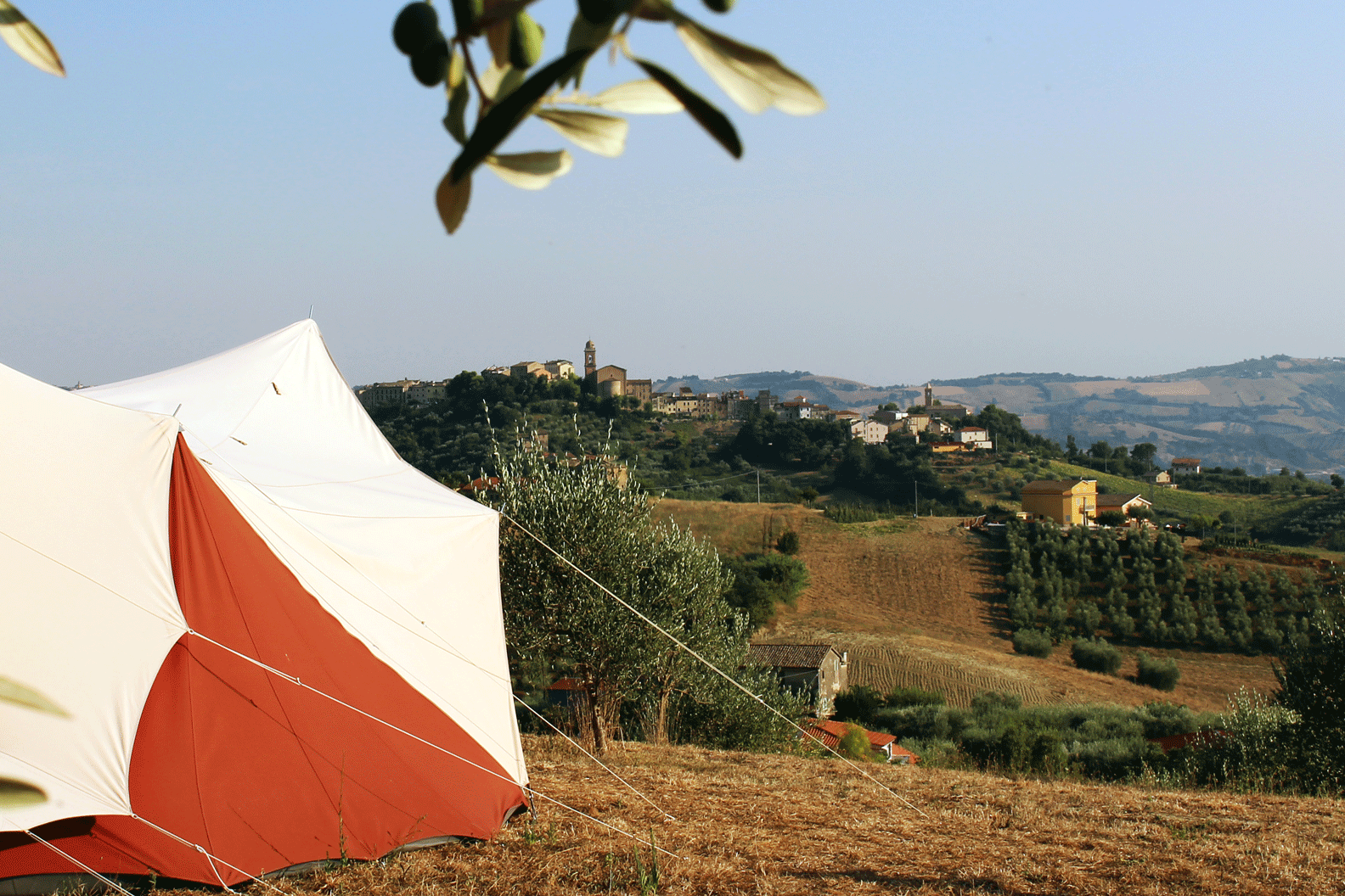 Camping Villa Bussola - Malerische Aussicht in die Umgebung des Campingplatzes