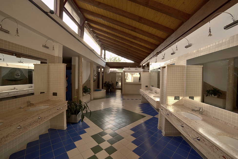 Camping Village Flaminio  -  Sanitärbereich auf dem Campingplatz