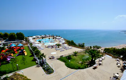 Camping Village Grotta del Saraceno
