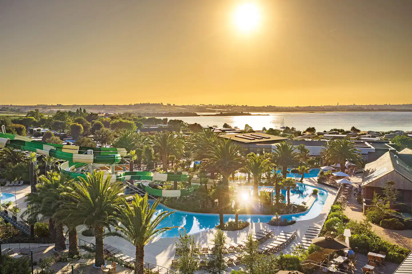 Yelloh! Village Les Mouettes - Sonnenuntergang über dem Campingplatz