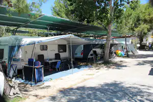 Camping Village Molinella Vacanze - Wohnmobil- und Wohnwagenstellplätze auf dem Campingplatz