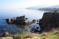 Camping Village Rais Gerbi  - Blick vom Campingplatz auf das Mittelmeer in Sizilien