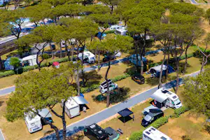 Camping Village Roma Capitol - Standplätze aus der Vogelperspektive