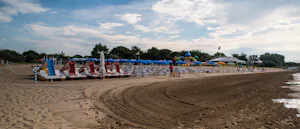 Camping Village Villa al Mare - Strand in der Nähe des Campingplatzes