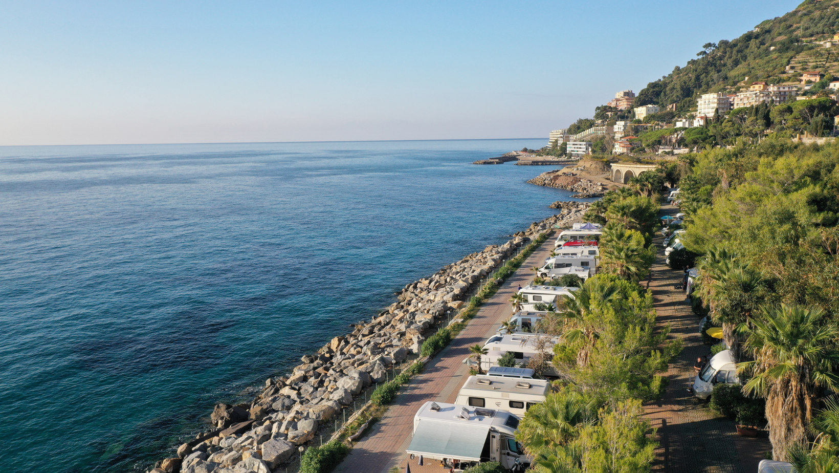 Camping Villaggio dei Fiori - Standplätze auf dem Campingplatz
