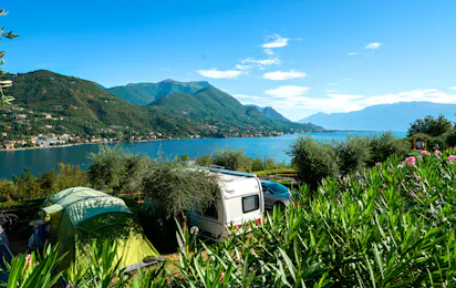 Weekend Glamping Resort