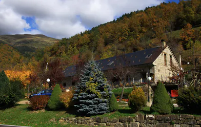 Camping, Bungalows y Hotel Viu