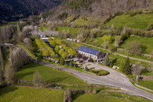 Camping Viu - Vogelperspektive auf den Campingplatz