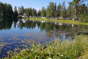 Camping Vivstavarvstjärn - Blick auf den See auf dem Campingplatz